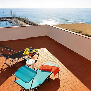 https://marina-port-beach-apartment.catalonia-hotels.com