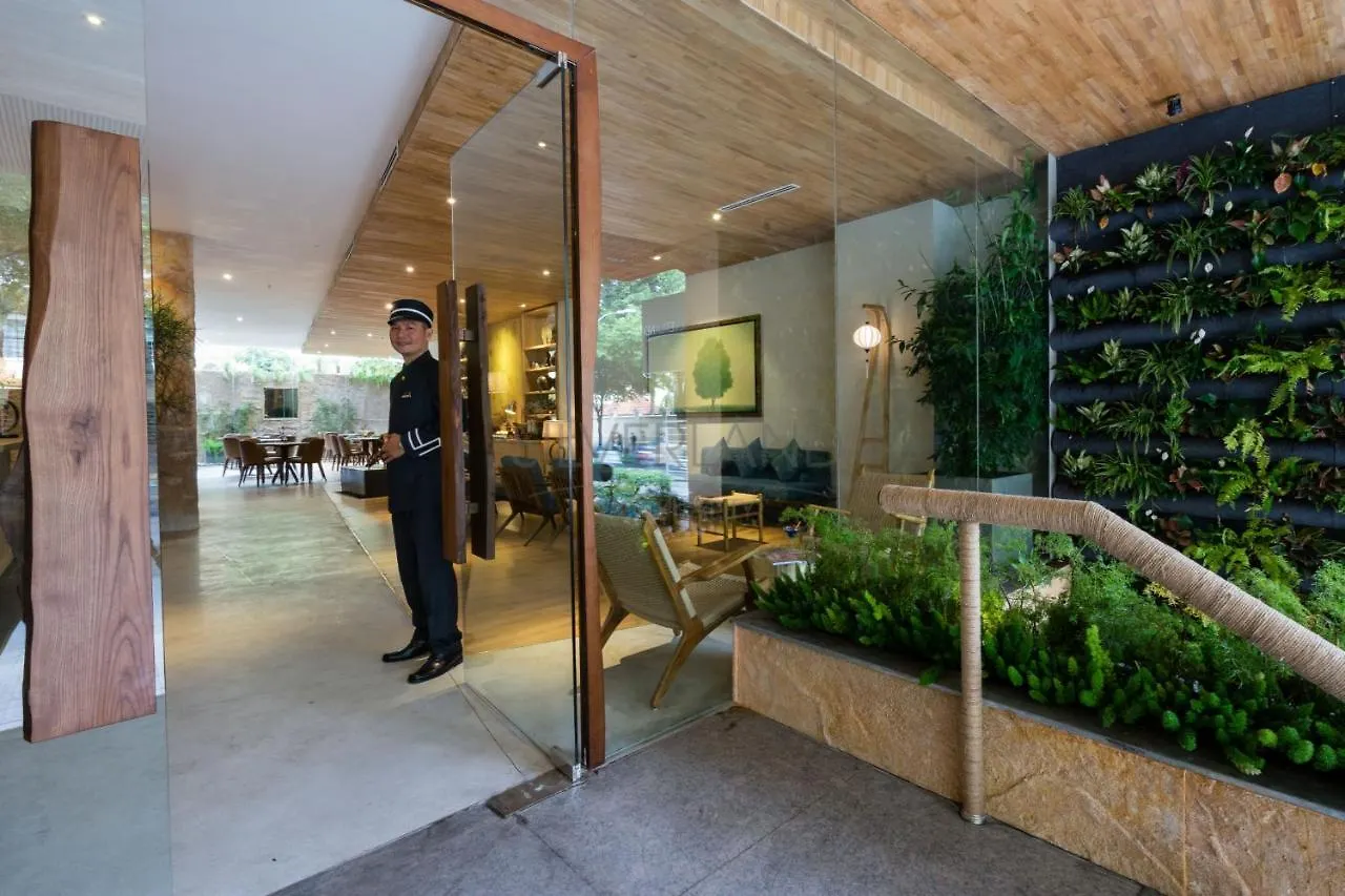 Silverland Yen Hotel Ho Chi Minh City